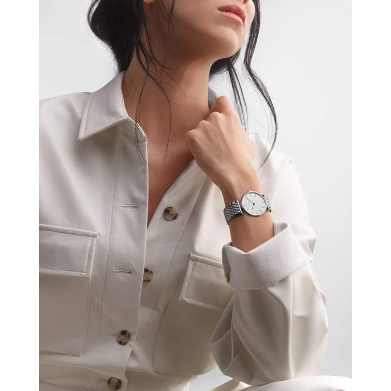 Montre Logines homme acier bracelet acier - vue porté 1