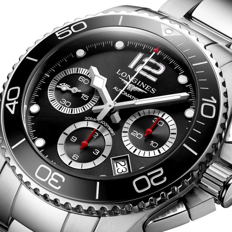 Montre Longines homme chronographe acier - vue D1