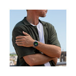 Montre Lotus connectée bracelet acier maille milanaise - vue porté 1