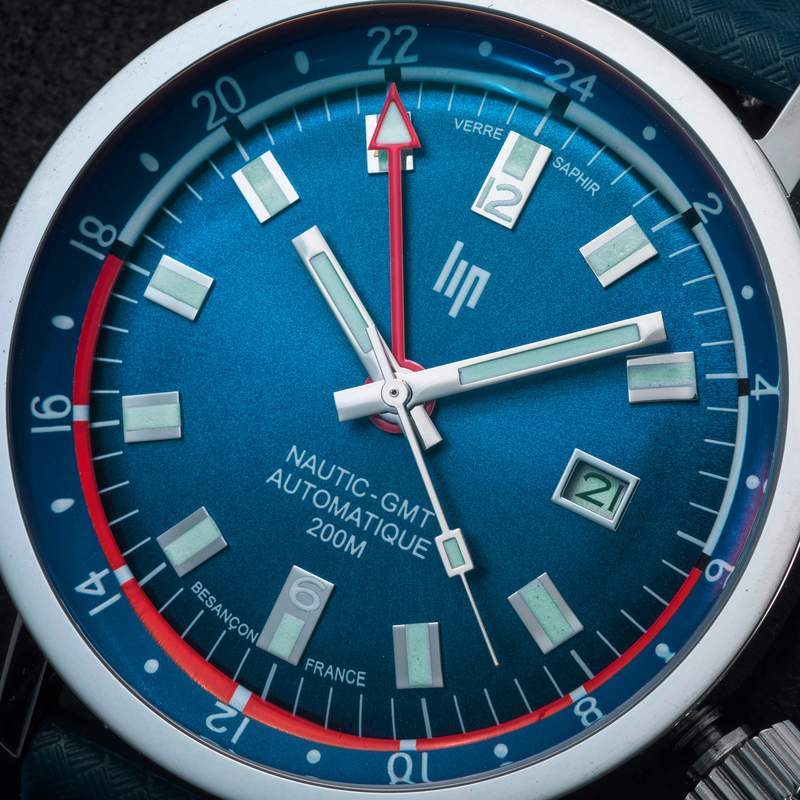 Montre Lip homme automatique acier bracelet silicone bleu - vue D1