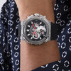 Montre Guess homme multifonction acier bracelet silicone noir - vue Vporté 1