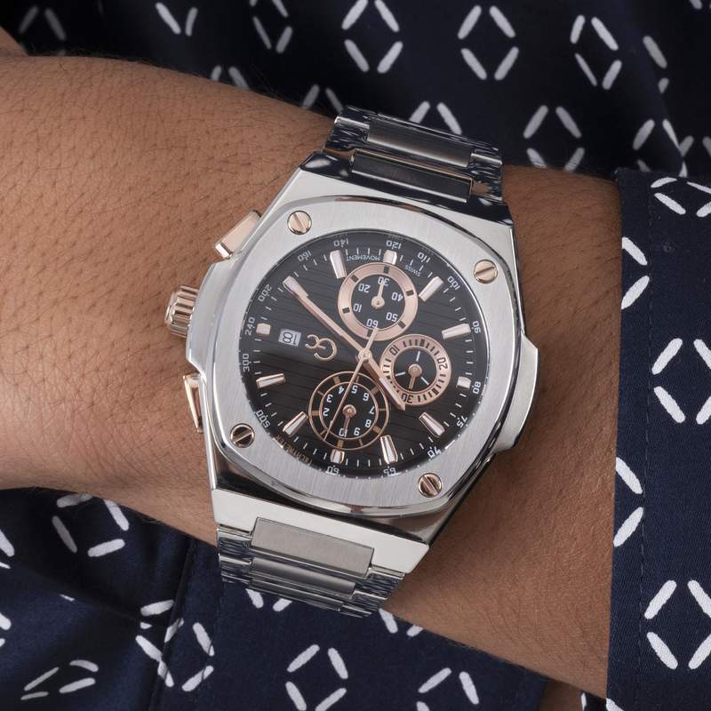 Montre Guess Co homme chronographe acier - vue porté 1