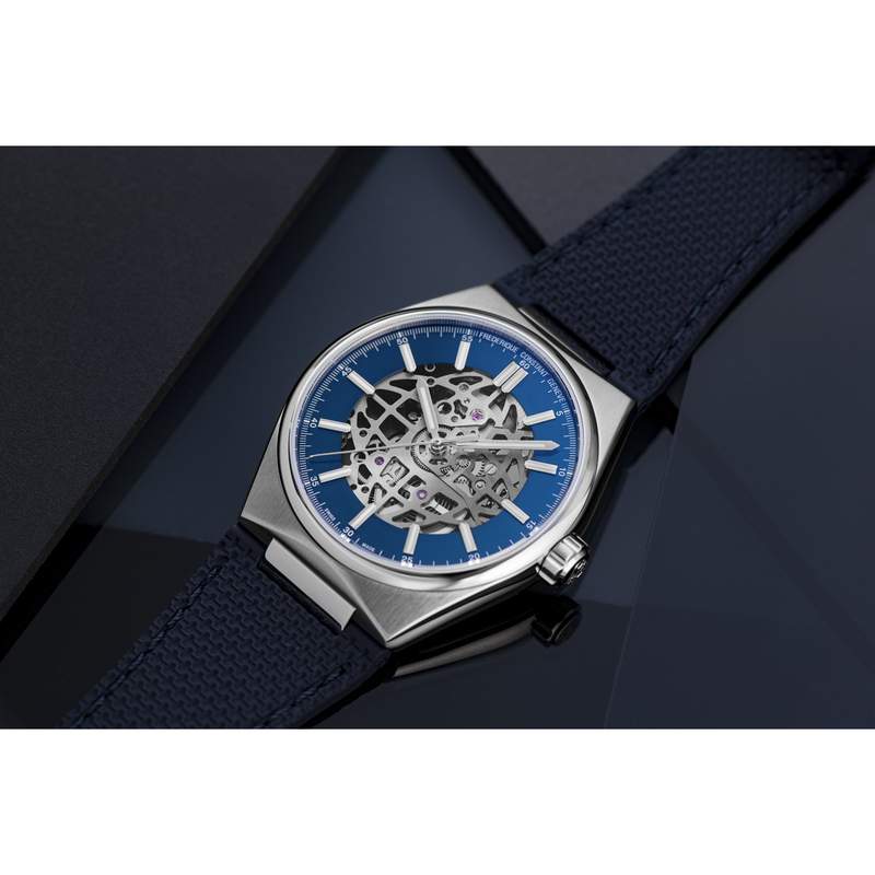 Montre Frédérique Constant homme automatique acier et caoutchouc - vue D2