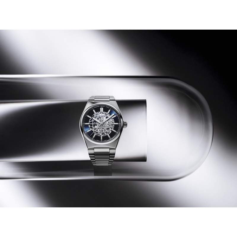 Montre Frédérique Constant homme automatique acier et caoutchouc - vue D4