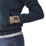 Montre Tissot Seastar 1000 homme acier - vue porté 1