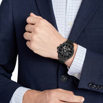 Montre Tommy Hilfiger homme bracelet acier noir - vue porté 1