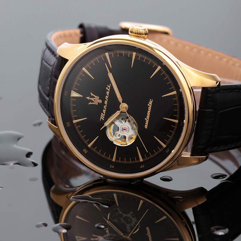 Montre MASERATI homme automatique acier doré jaune bracelet cuir noir - vue D2