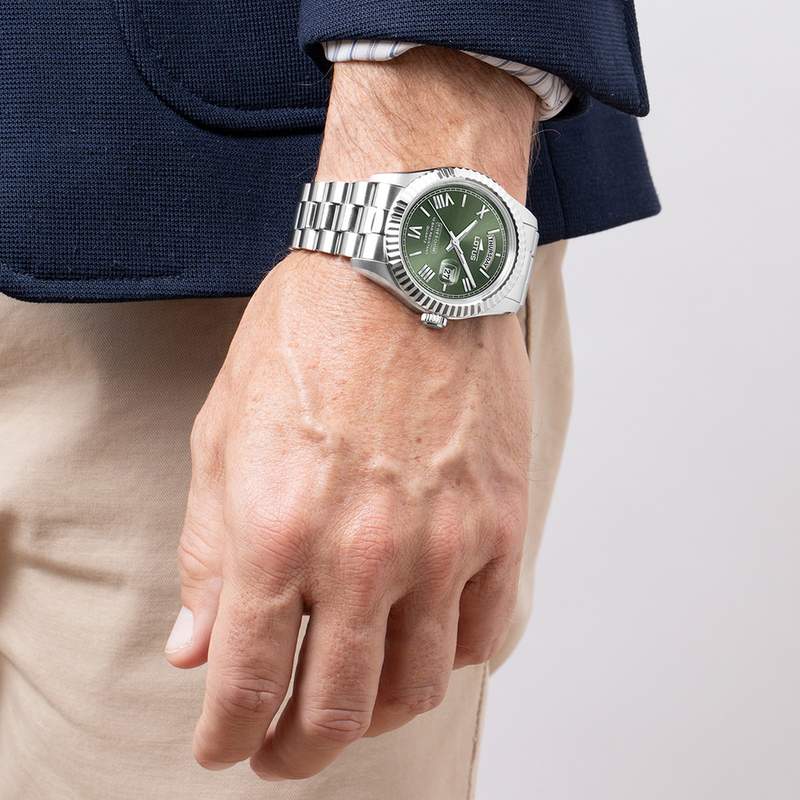 Montre LOTUS Freedom homme bracelet acier - vue porté 1