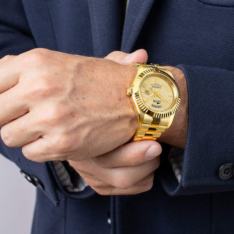 Montre LOTUS Freedom homme acier doré jaune - vue porté 1