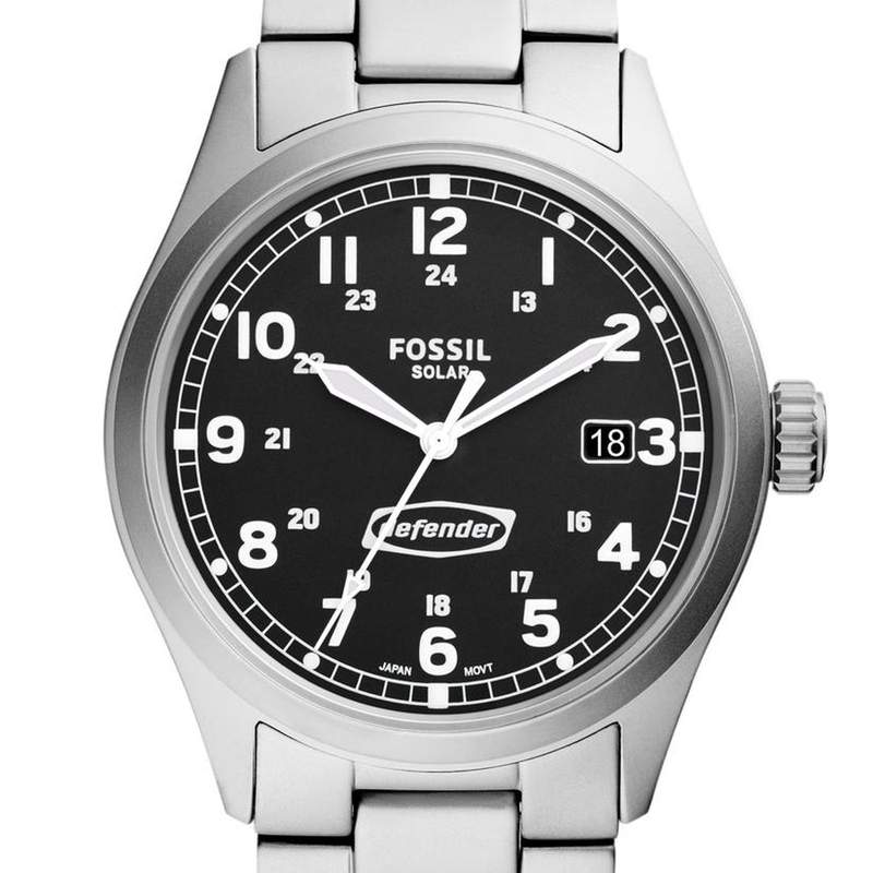Montre FOSSIL Defender homme solaire bracelet acier - vue D1