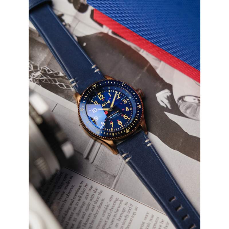 Montre AVI 8 Flyboyhomme bracelet cuir bleu - vue D3