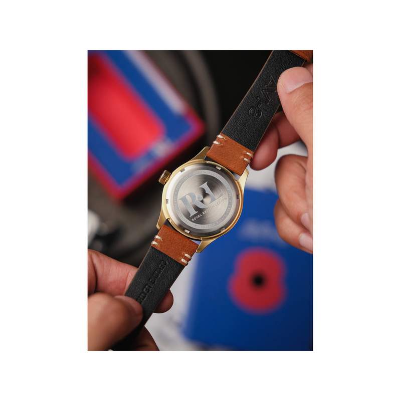 Montre AVI 8 Flyboy homme bracelet cuir marron - vue 3