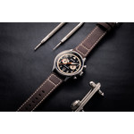 Montre AVI 8 Hawker Hurricane homme acier bracelet cuir marron foncé - vue D2