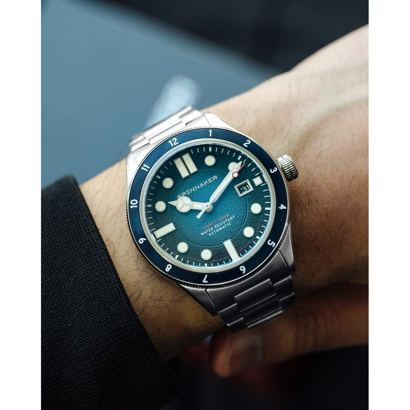 Montre SPINNAKER homme automatique bracelet acier - vue porté 2