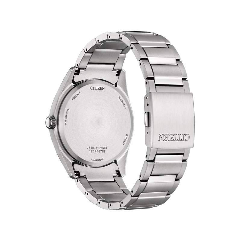 Montre CITIZEN super titanium homme eco-drive bracelet titane argent - vue 3