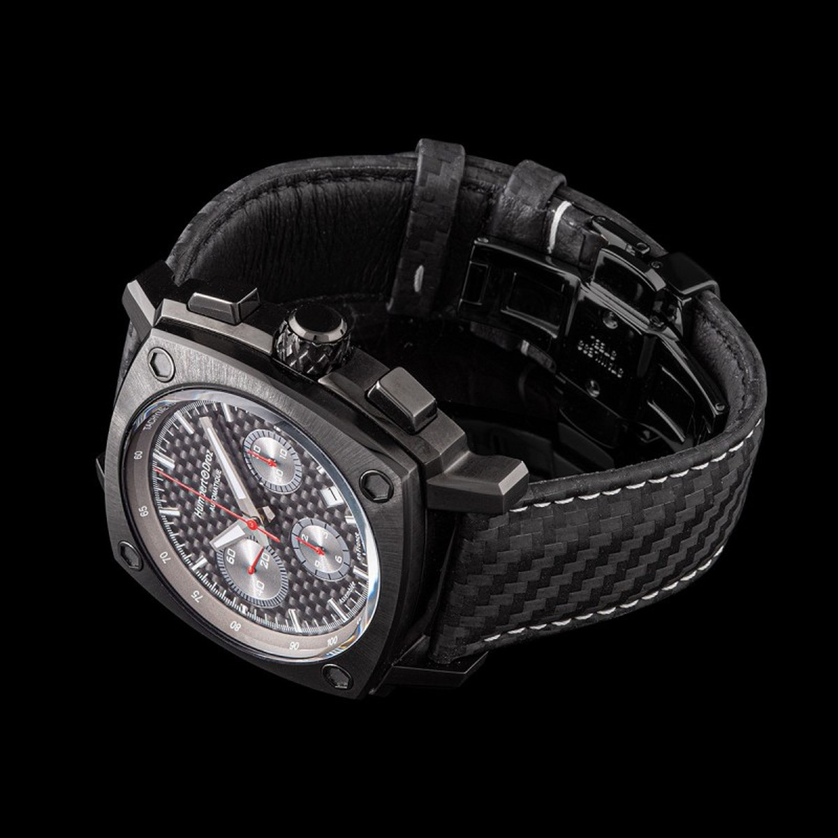 Montre HUMBERT-DROZ hd7 homme chronographe, bracelet cuir noir - vue D1