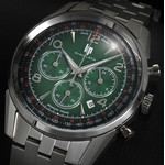 Montre LIP homme chronographe, bracelet métal argent - vue D1