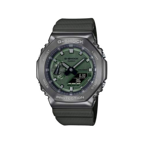 CASIO G-SHOCK men's watch with black resin bracelet