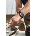 Montre BRISTON clubmaster outdoor homme bracelet tissu noir - vue porté 1