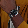 Montre BOSS runner homme bracelet acier - vue Vporté 1