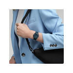 Montre SWATCH essentials homme bracelet matériau biosourcé bleu - vue porté 4