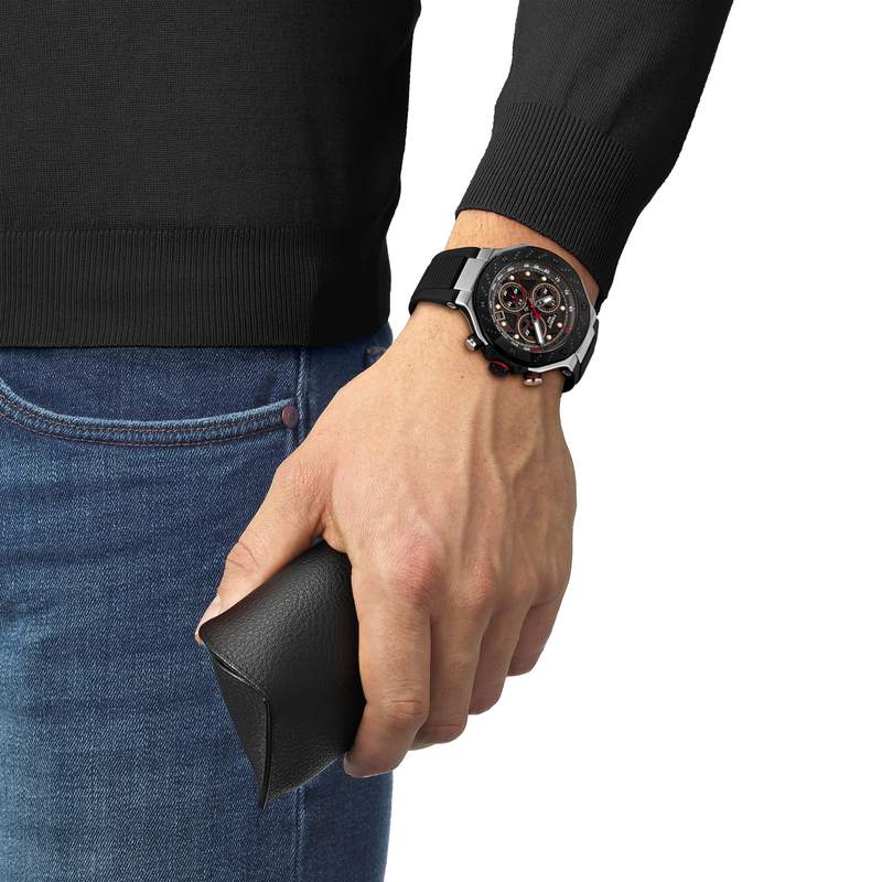 Montre TISSOT T-SPORT T-RACE MOTOGP 2025 homme cadran noir bracelet synthétique noir - vue porté 1