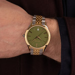 Montre BALMAIN classic R homme bracelet acier inoxydable bicolore jaune - vue porté 1