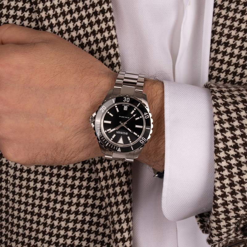 Montre BALMAIN ophrys homme bracelet acier inoxydable gris - vue porté 1