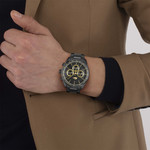 Montre LACOSTE boston homme bracelet acier inoxydable noir - vue porté 1