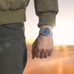 Montre FESTINA swiss made homme bracelet acier inoxydable - vue porté 1