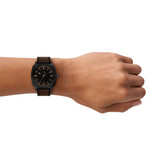 Montre FOSSIL machine homme bracelet cuir marron - vue porté 2