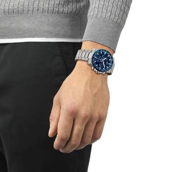 Montre TISSOT homme bracelet acier inoxydable gris