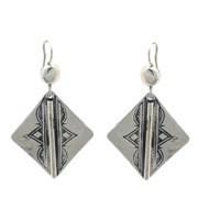 Boucles d'oreilles tradition ethnique berbère