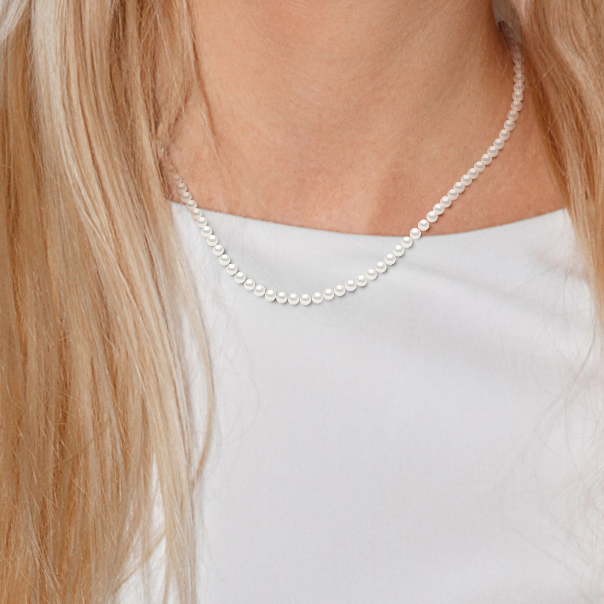 Collier Rang de Perles d'Eau Douce Rondes 4-5 mm Blanches Or Jaune 18 Carats - vue 2