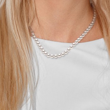 Necklace Strand AKOYA JAPANESE Round Pearls 7.5-8 mm Prestige Marine Ring 18-carat white gold