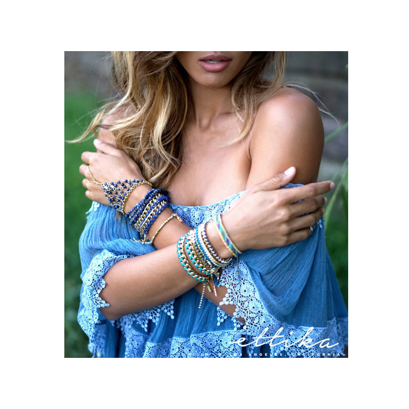 Ettika - Bracelet Stretch Wishbone en Or Jaune et Perles en Turquoise - vue 3