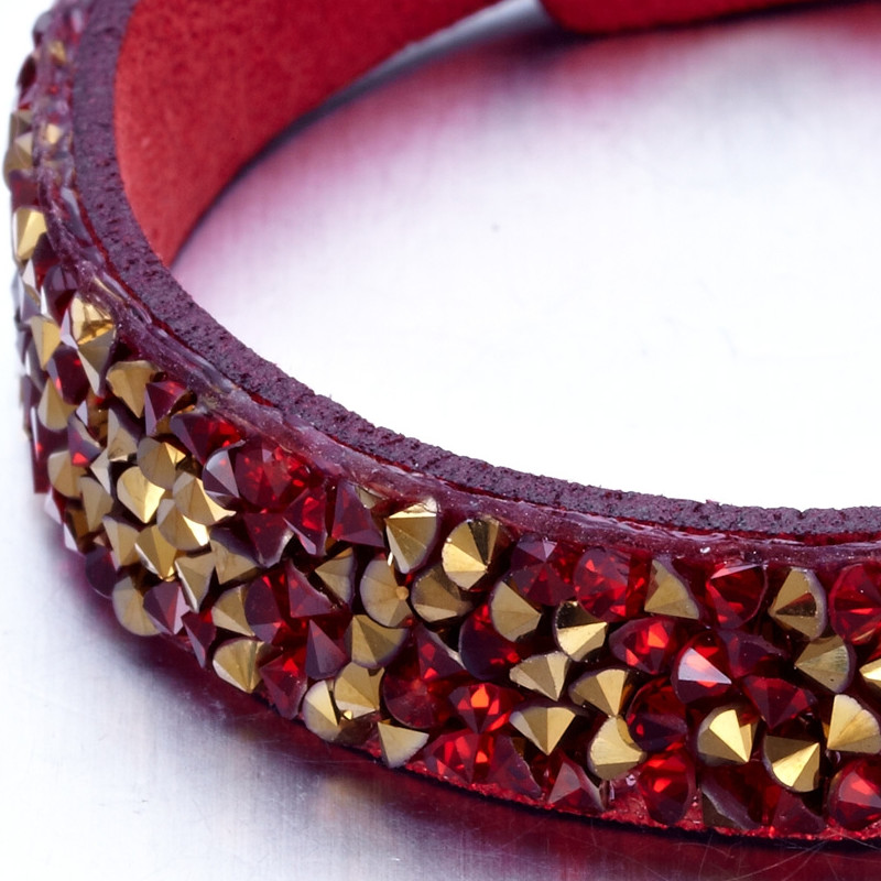 Bracelet orné de Cristaux Rouges et Dorés de Swarovski et Cuir Rouge - vue 3