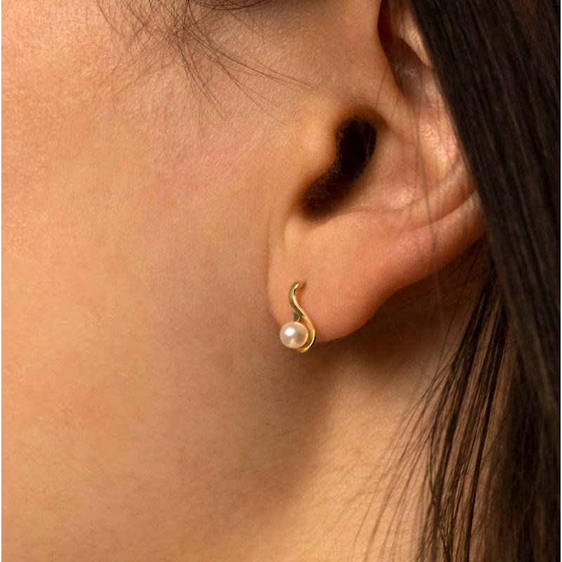 Boucles d'oreilles or jaune et Perles de culture blanches 'Goutte Perlée' - vue 3