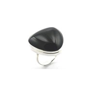 Bague triangle agate noire argent réglable