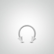 Piercing tragus en or blanc : fer à cheval avec pics