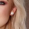 Clous d'Oreilles FLEUR Perles d'Eau Douce Boutons 8-9 mm Blanches Joaillerie Argent 925 - vue V2