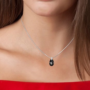 SC Crystal necklace with sparkling crystals