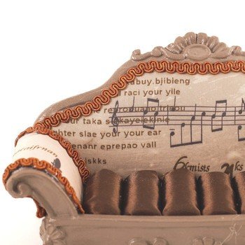 Jewelry holder rings sofa music notes Brown