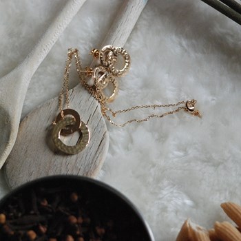 Yellow gold or silver plated hammered necklace MATHILDA - Bijoux Privés Discovery
