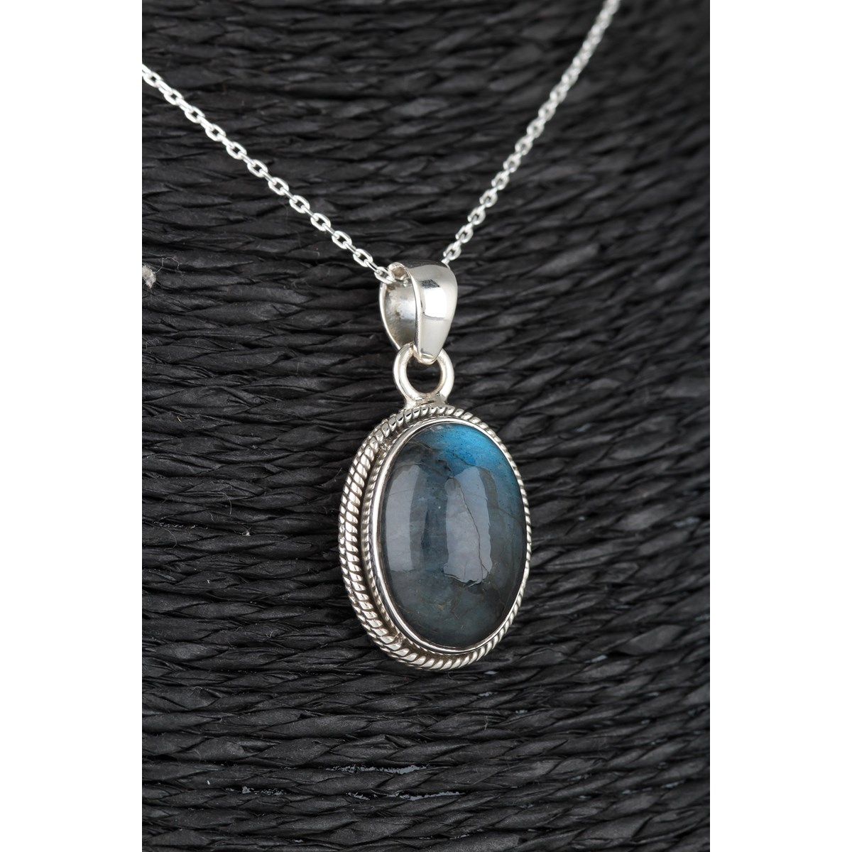 Pendentif Dahlia Argent 925 et Labradorite | ADEN Design Vintage | Bijou Mystérieux - vue 4