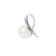 Pendentif Femme Perle de Culture d'eau douce Blanche, Diamants 0.08 cts et Or Blanc 750/1000