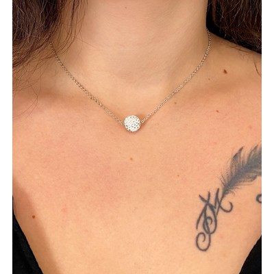 collier ras de cou avec boule collier ras de cou avec boule