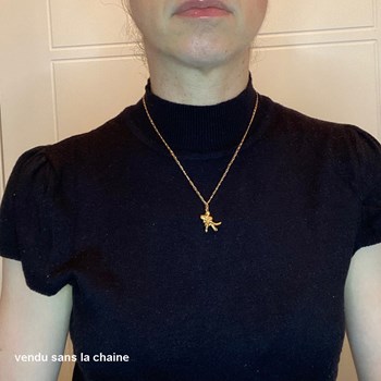 Pendentif joueur de hockey - Plaqué or