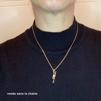Pendentif trompette - Plaqué or