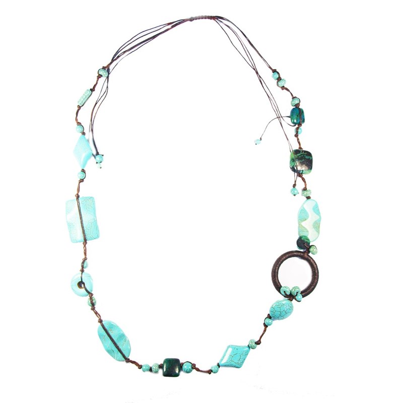 Collier en fil de soie et pierres naturelles, turquoises reconstituées